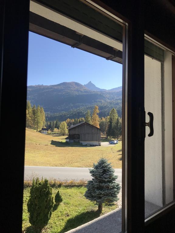 Hotel Ciasa Nonna Bon Bon Cortina dʼAmpezzo Exterior foto