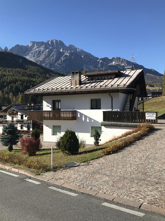 Hotel Ciasa Nonna Bon Bon Cortina dʼAmpezzo Exterior foto